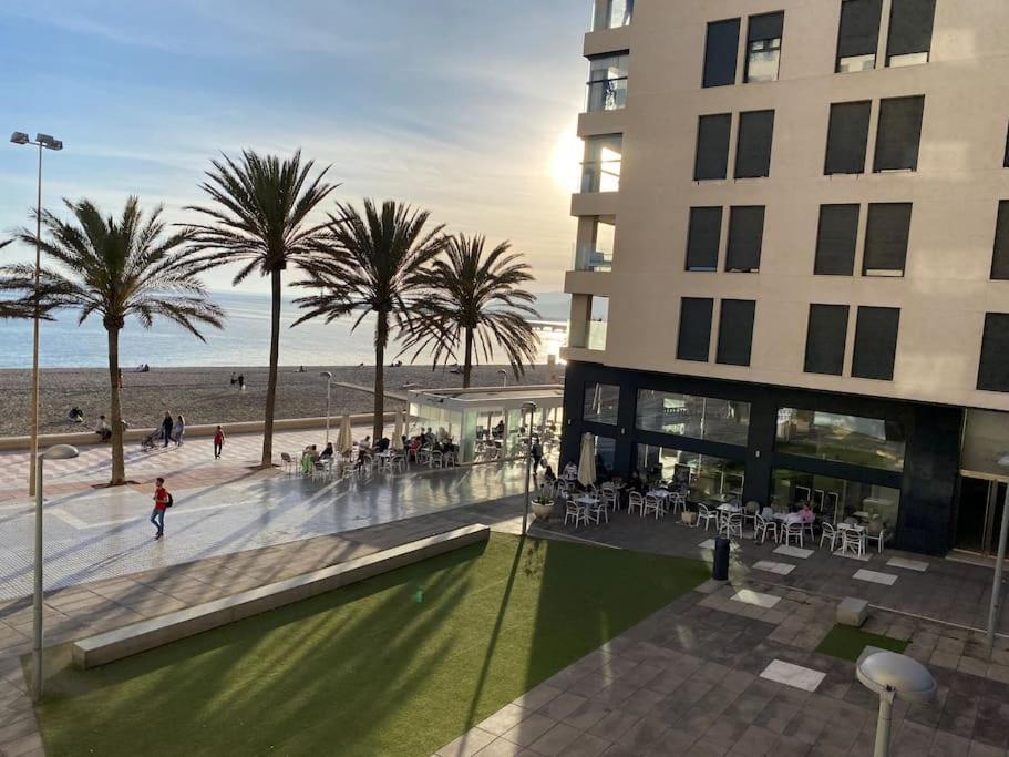 Casa Del Mar Luxury. Primera Linea De Playa 阿尔梅里亚 外观 照片
